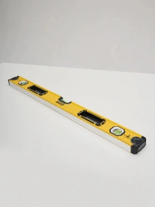 Купить Уровень магнитный, 3 глазка ALUKOMTOOLS, 800мм оптом в Москве от производителя