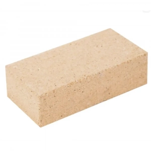 Купить Кирпич шамотный огнеупорный Новомосковск ШБ-5 светло-жёлтый 230×114×65 мм оптом в Москве от производителя