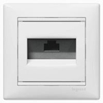Купить 774231 Розетка RJ45-2 выхода UTP Legrand Valena белый оптом в Москве от производителя