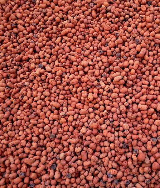 Купить Керамзит средней фракции 10-20 мм оптом в Москве от производителя